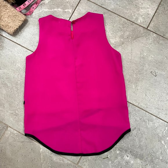 Mia girls fuchsia top, black trip, girls size M - Picture 3 of 5
